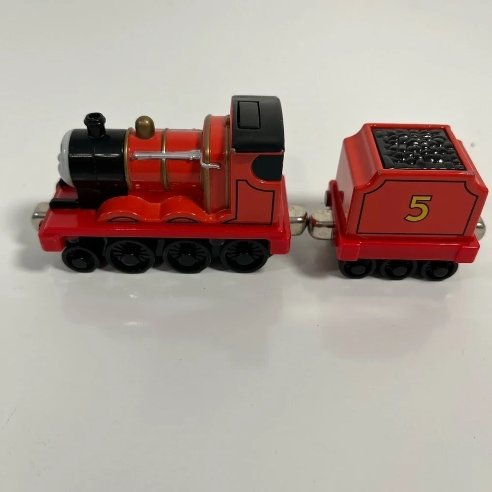 Thomas & Friends‎ 2002 Die cast Railway Talking James & Tender Train Tank  WORKS